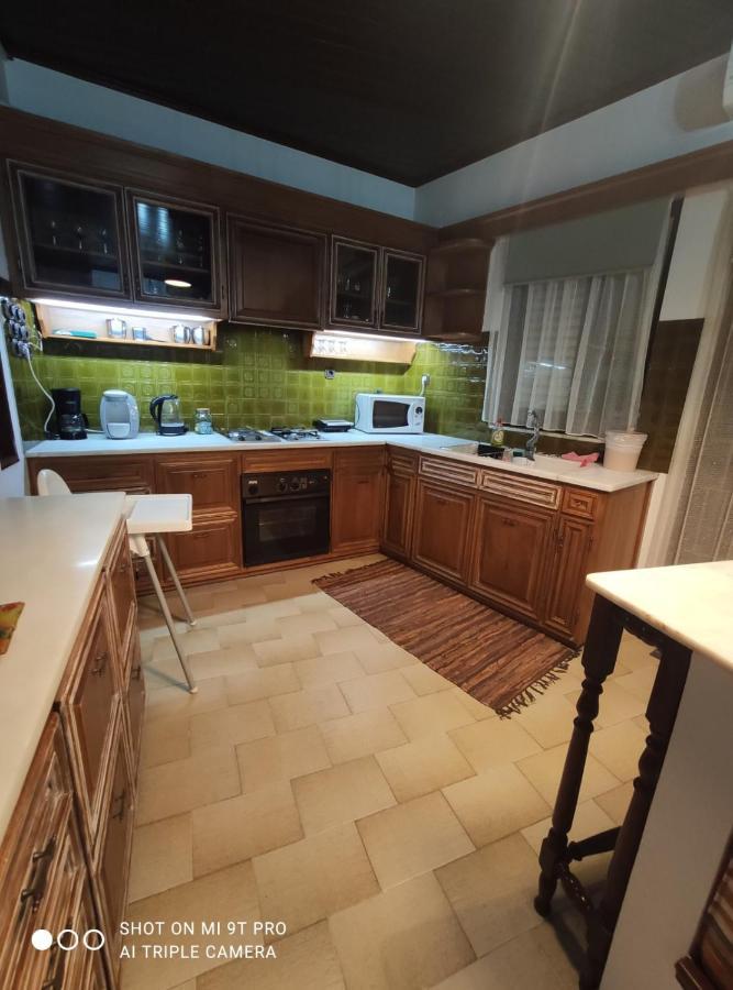 Johnny'S Loft Apartman Agrínio Kültér fotó